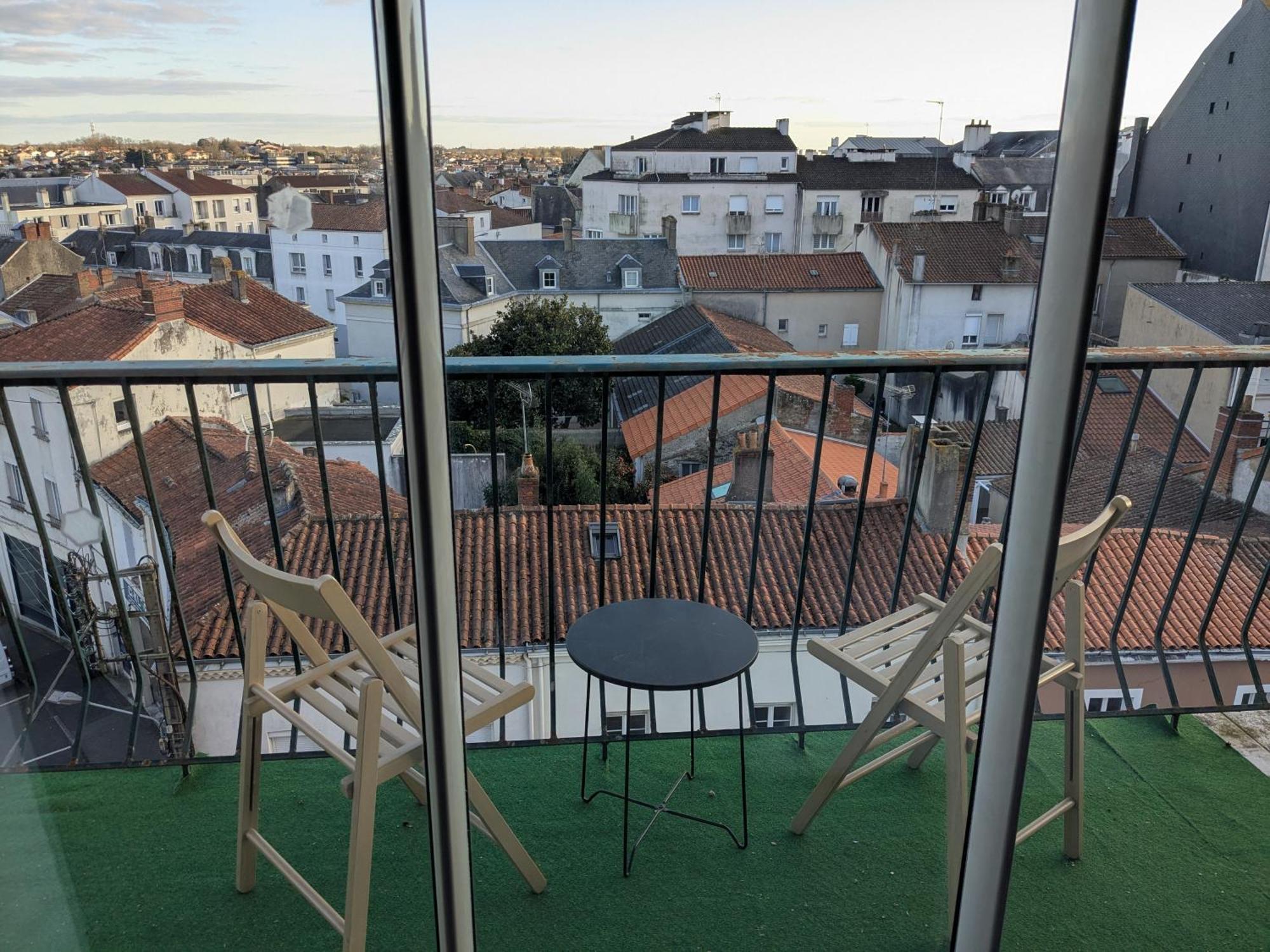 Hyper Centre La Roche Sur Yon - Appartement Spacieux Et Lumineux Екстер'єр фото